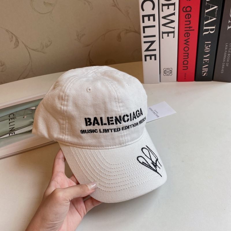 BALENCIAGA